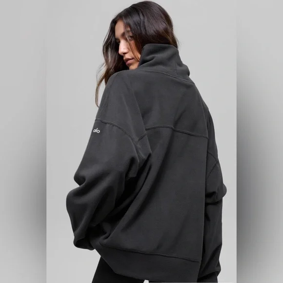 ALO Yoga Polar Fleece Hazy Pullover - Picture 2 of 7
